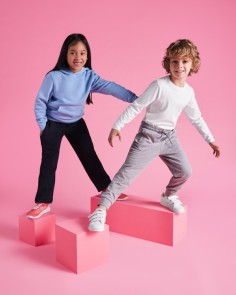 Long tracksuit trousers... 2