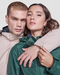 Parka alcolchada entallada... 2